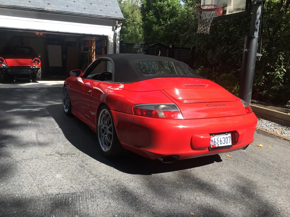 2001 Porsche 996 Carrera - Image 10 of 31