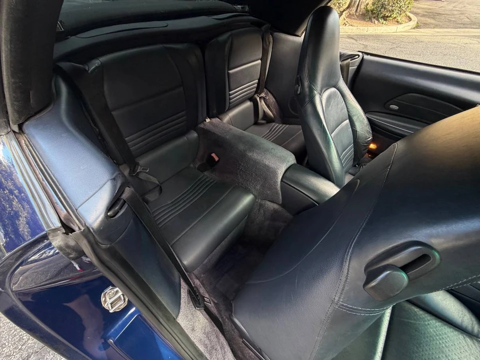 2001 Porsche 996 Carrera - Image 16 of 17
