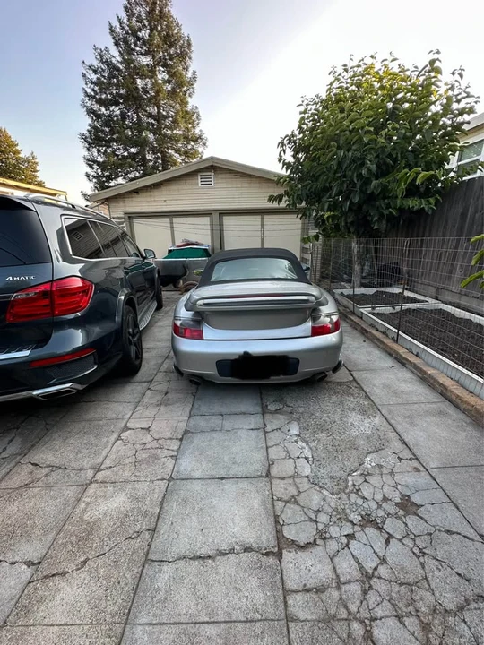 2001 Porsche 996 Carrera - Image 3 of 4