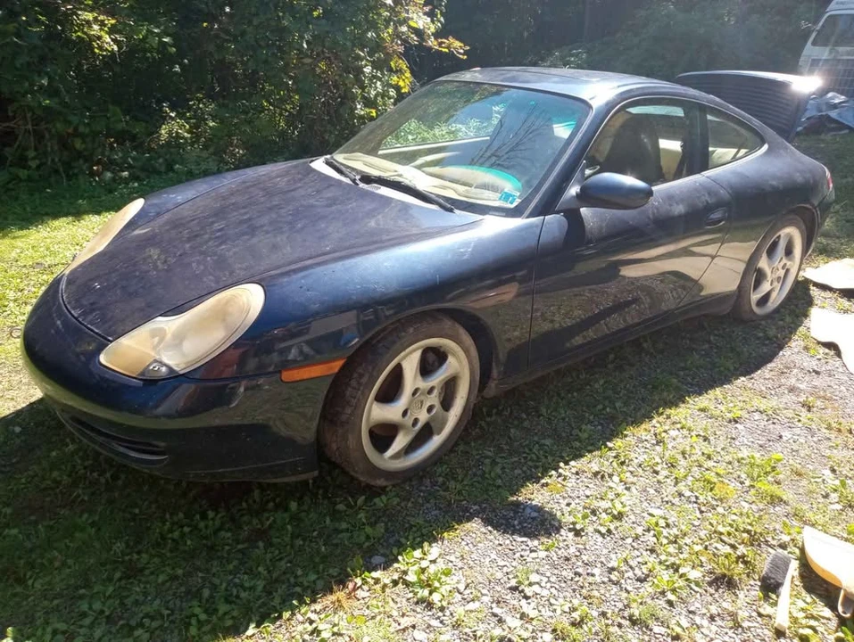 2001 Porsche 996 Carrera - Image 2 of 10