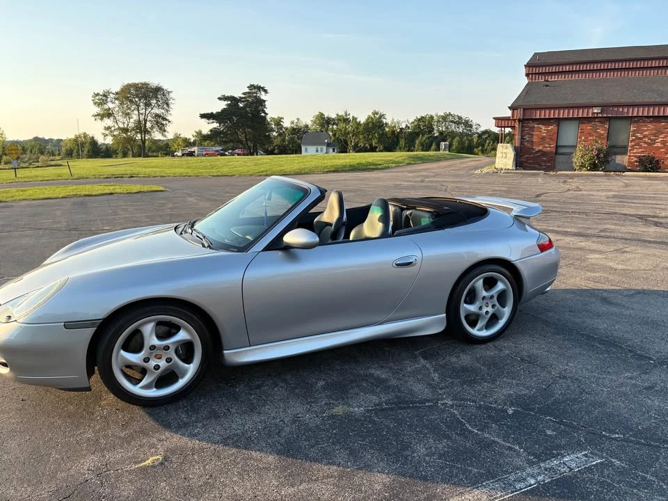 2001 Porsche 996 Carrera - Image 13 of 20