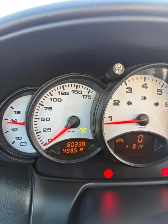 2001 Porsche 996 Carrera - Image 8 of 20