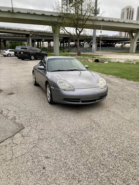 2001 Porsche 996 Carrera - Image 12 of 31