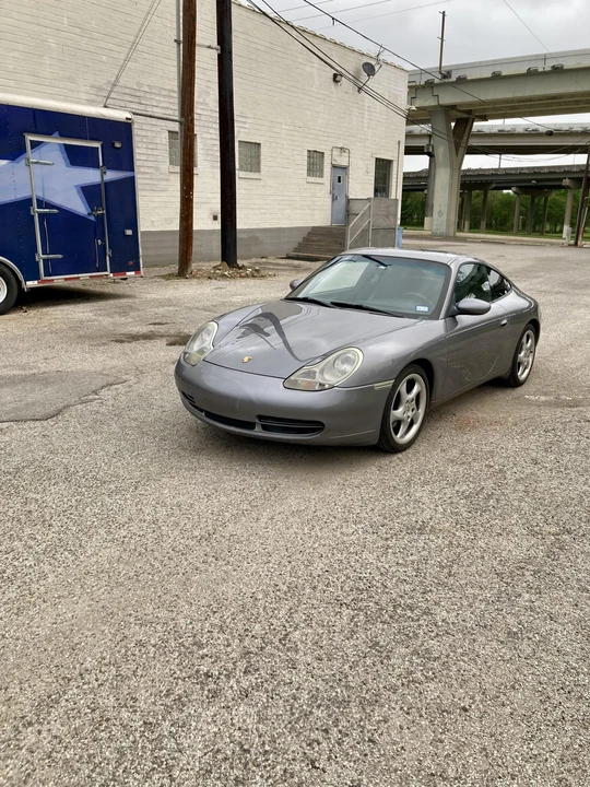 2001 Porsche 996 Carrera - Image 2 of 31