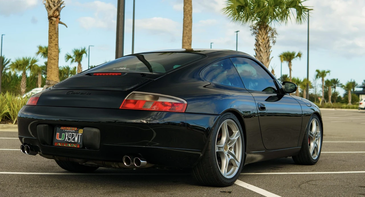 2001 Porsche 996 Carrera - Image 9 of 31