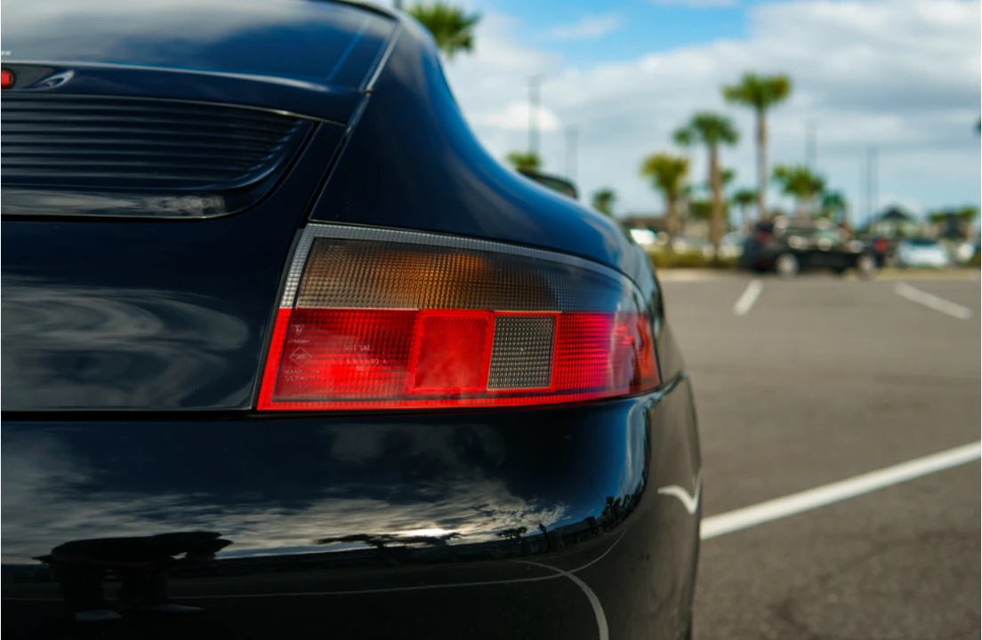 2001 Porsche 996 Carrera - Image 17 of 31