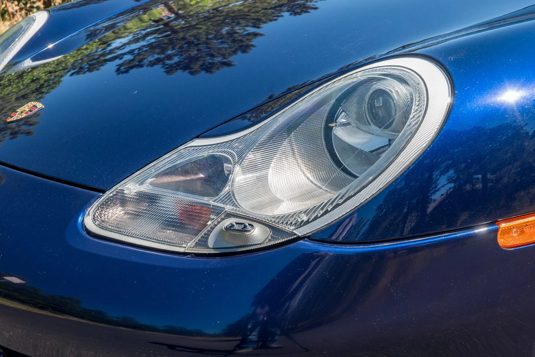 2001 Porsche 996 Carrera - Image 17 of 31