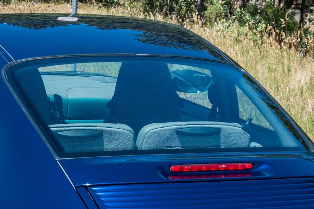 2001 Porsche 996 Carrera - Image 21 of 31