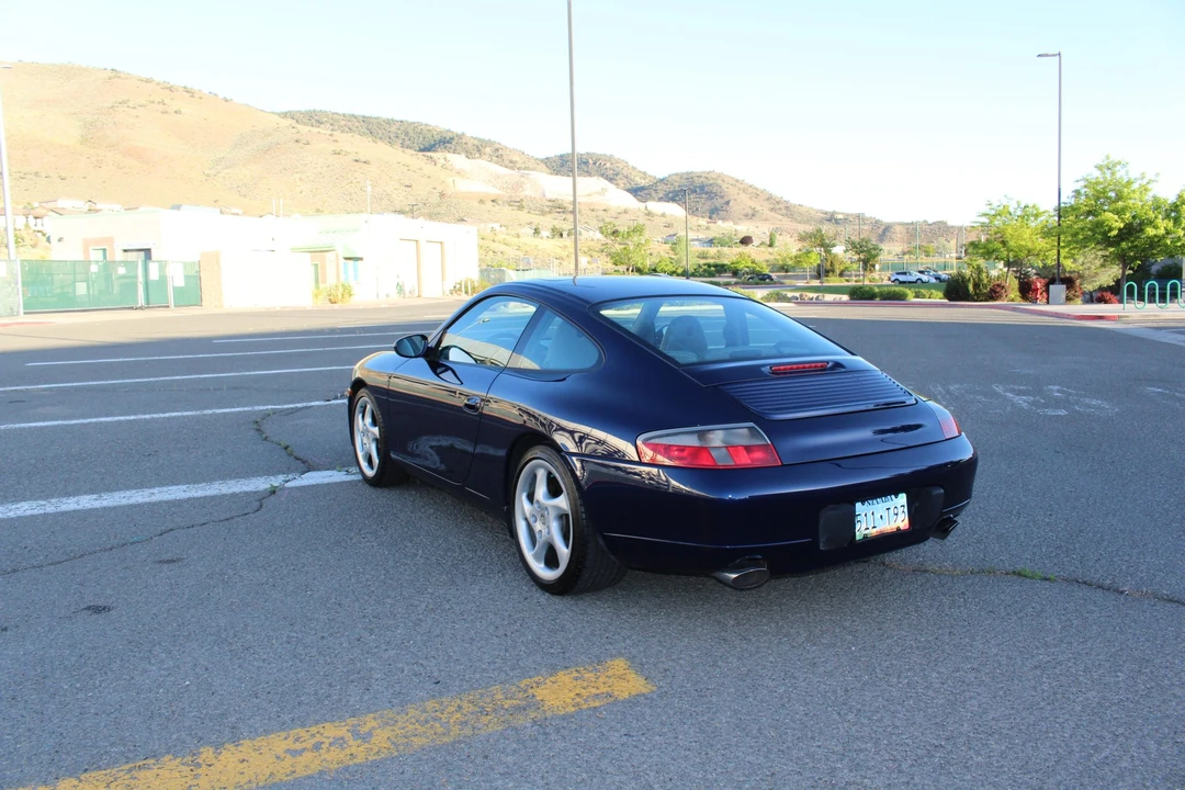 2001 Porsche 996 Carrera - Image 14 of 31