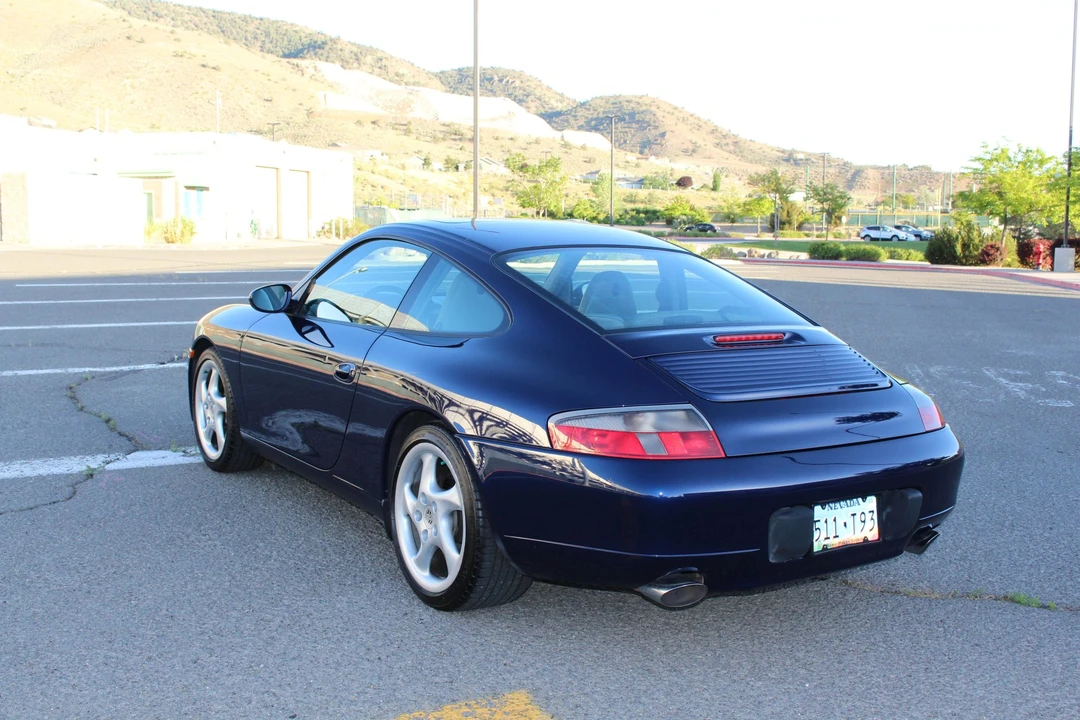 2001 Porsche 996 Carrera - Image 15 of 31