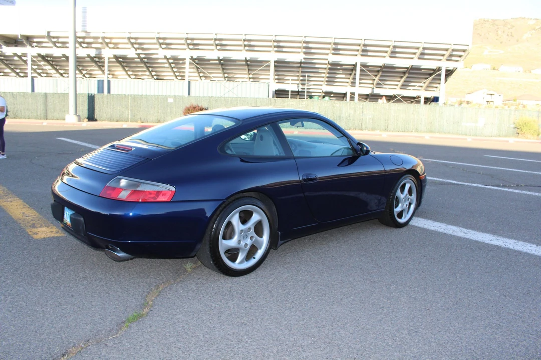 2001 Porsche 996 Carrera - Image 27 of 31