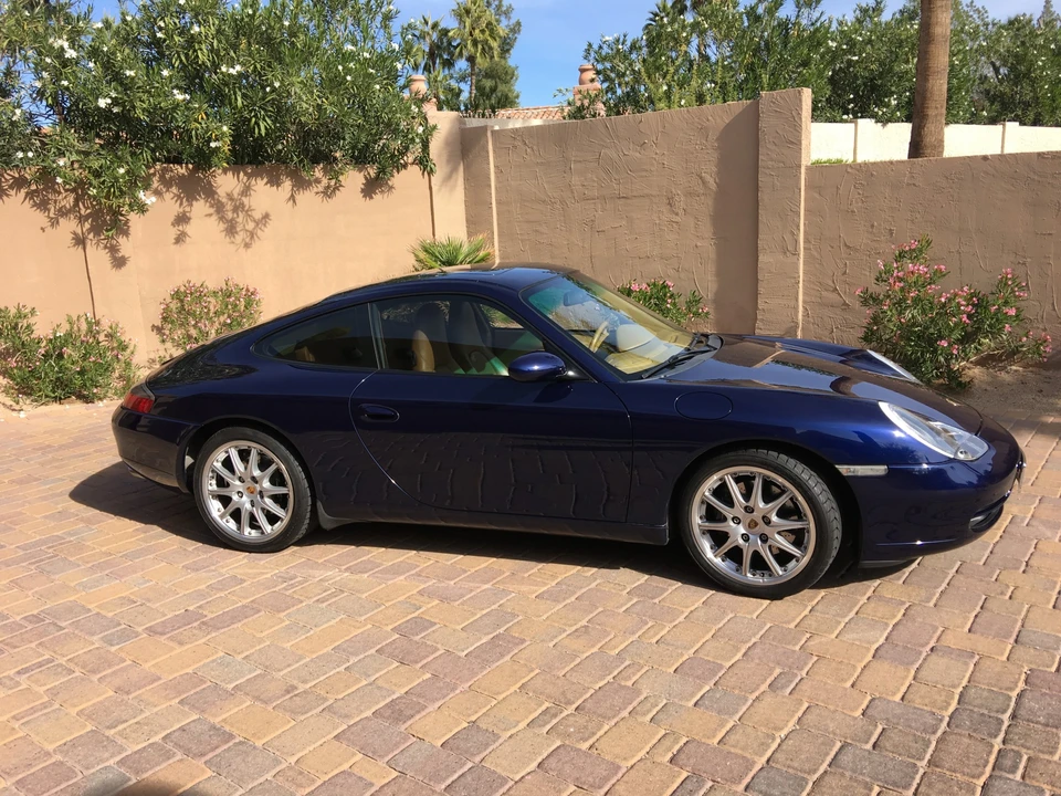 2001 Porsche 996 Carrera - Image 13 of 31