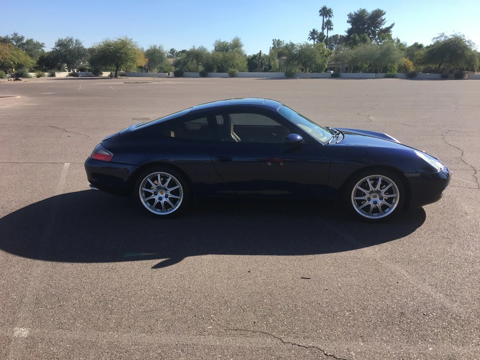 2001 Porsche 996 Carrera - Image 26 of 31