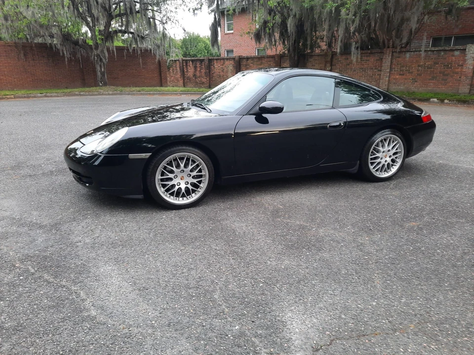 2001 Porsche 996 Carrera - Image 8 of 31