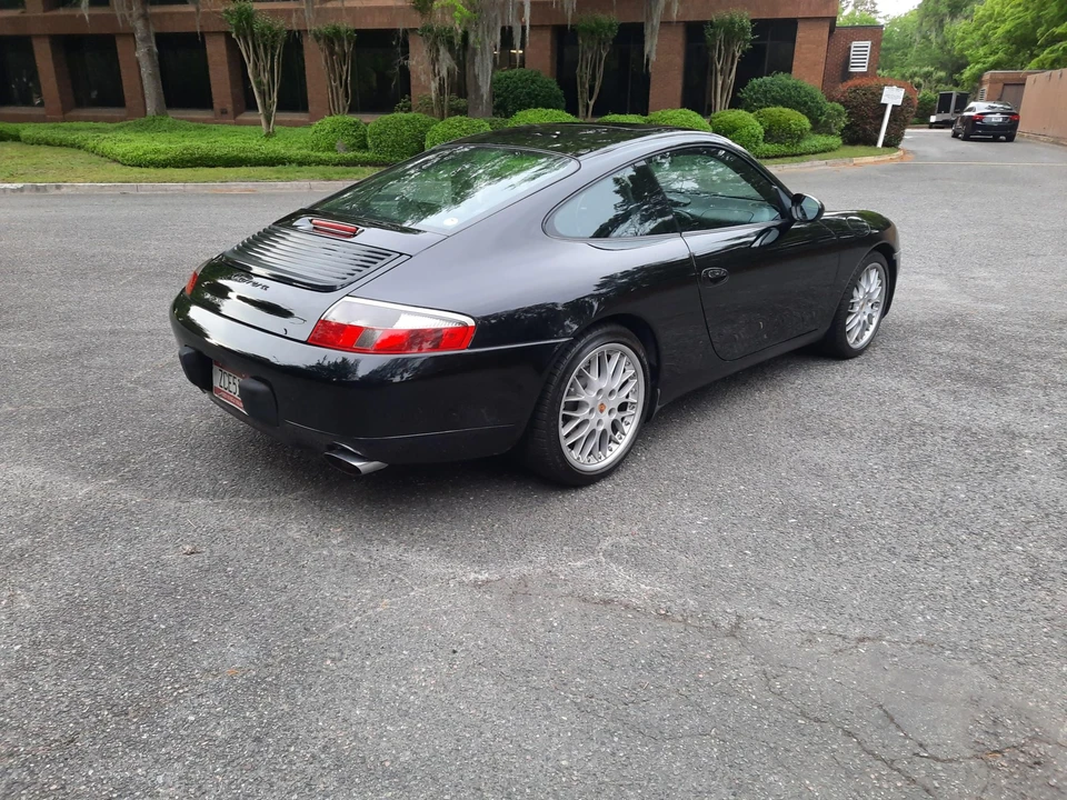 2001 Porsche 996 Carrera - Image 16 of 31