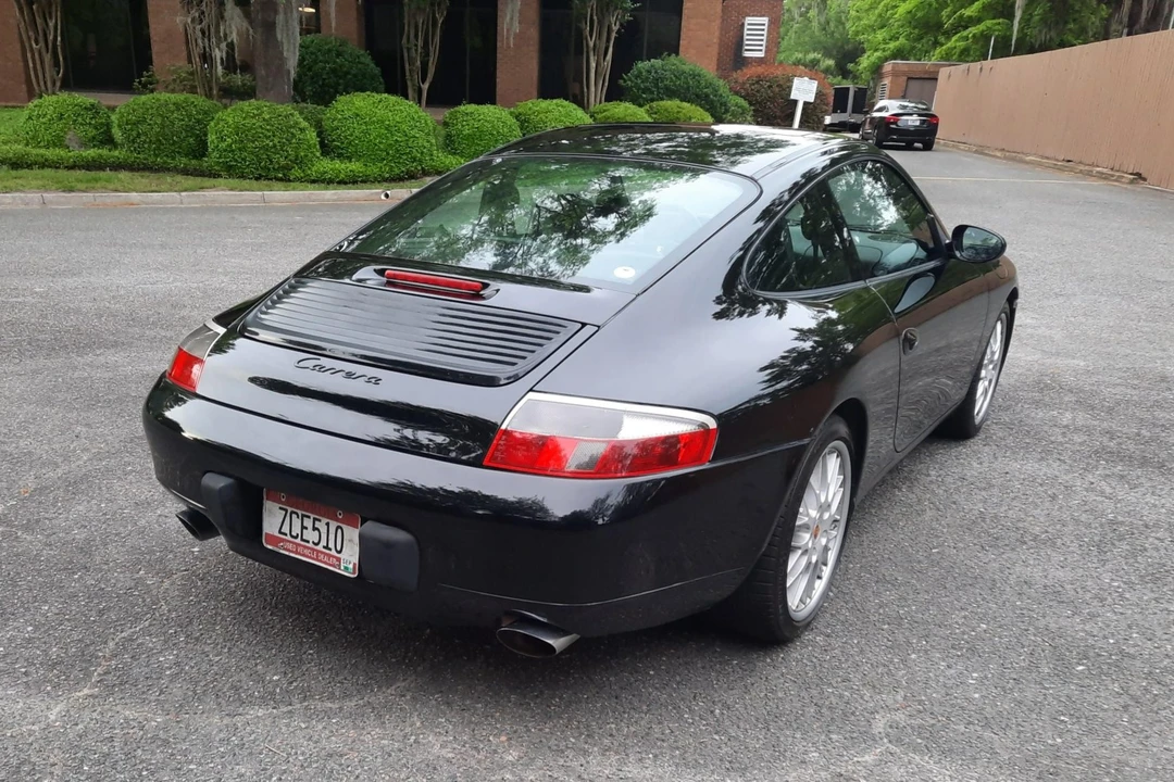 2001 Porsche 996 Carrera - Image 13 of 31