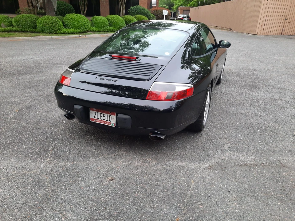 2001 Porsche 996 Carrera - Image 12 of 31