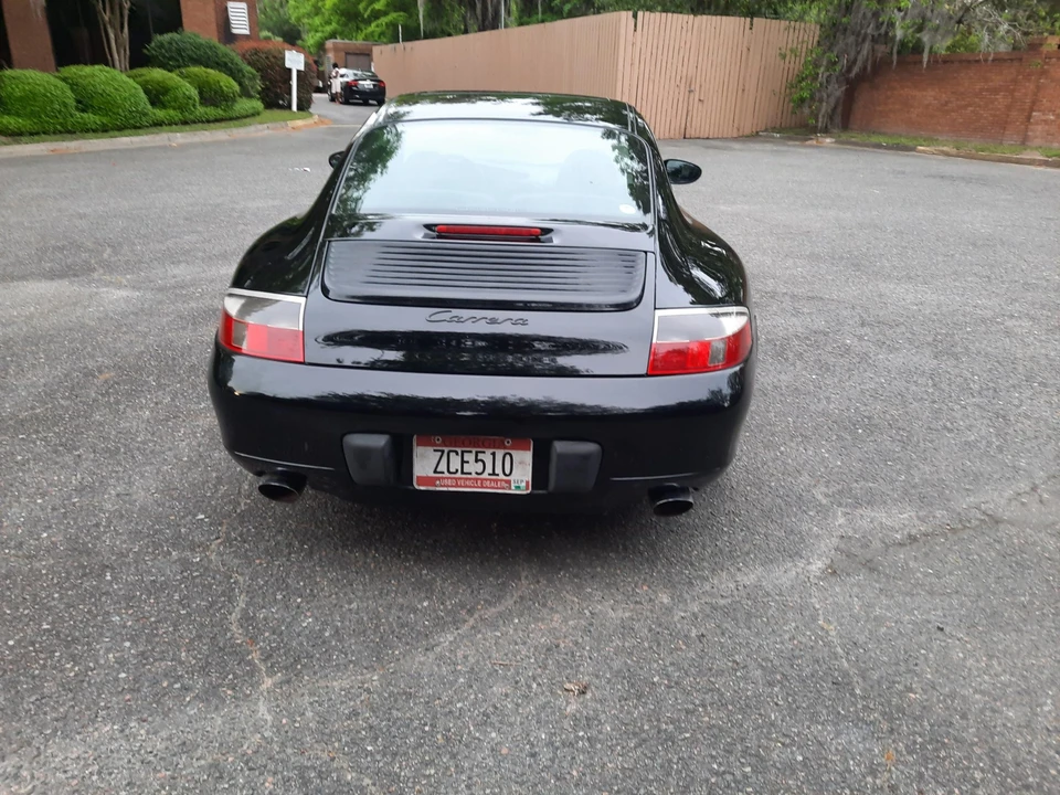 2001 Porsche 996 Carrera - Image 10 of 31