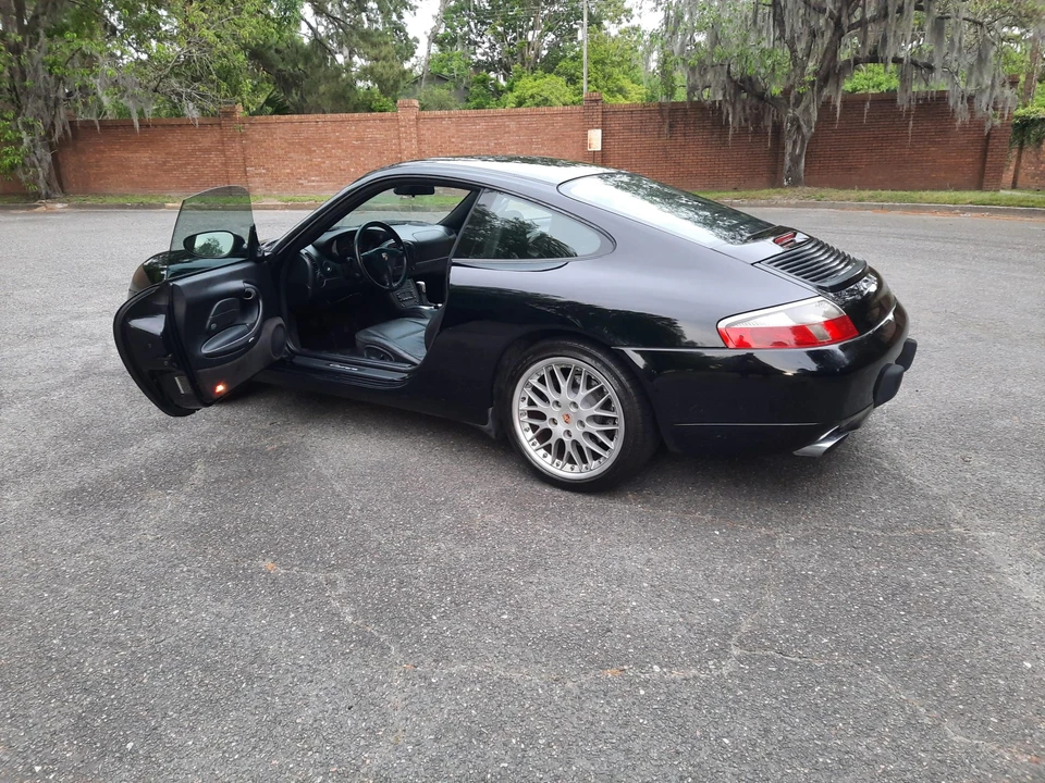2001 Porsche 996 Carrera - Image 31 of 31