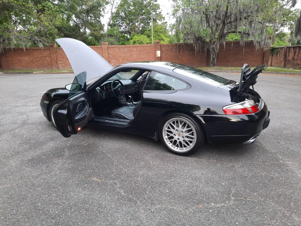 2001 Porsche 996 Carrera - Image 30 of 31
