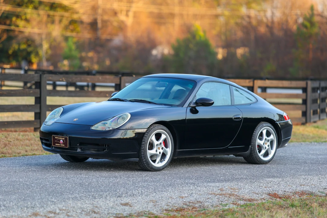 2001 Porsche 996 Carrera - Image 5 of 31