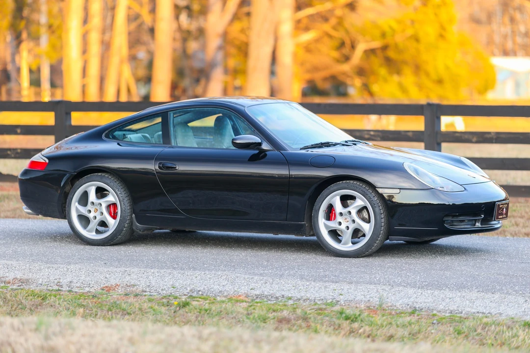 2001 Porsche 996 Carrera - Image 18 of 31