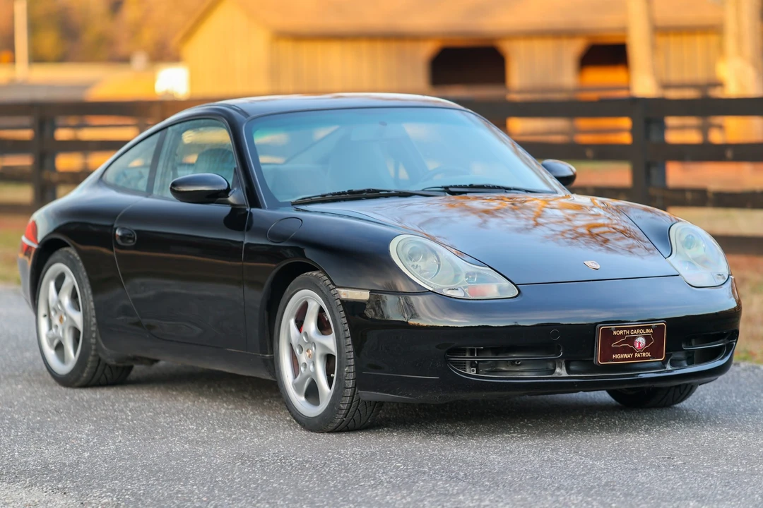 2001 Porsche 996 Carrera - Image 11 of 31