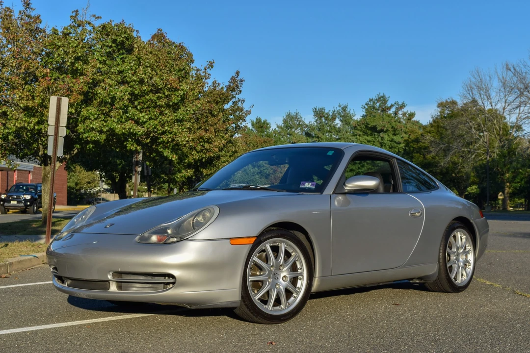 2001 Porsche 996 Carrera - Image 6 of 31