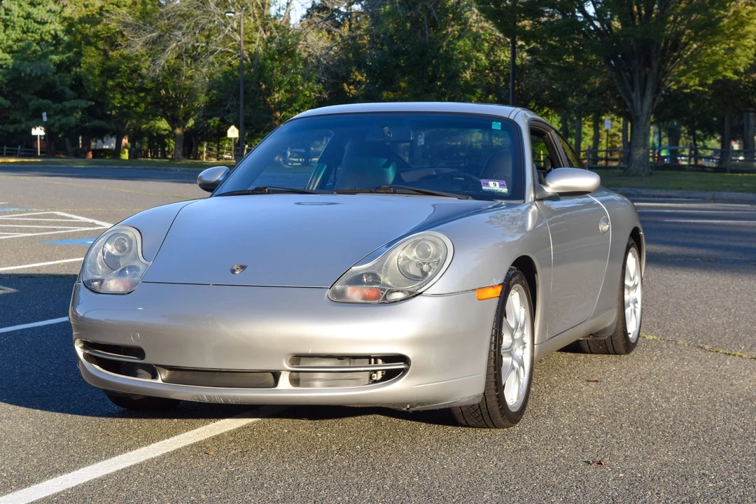 2001 Porsche 996 Carrera - Image 3 of 31