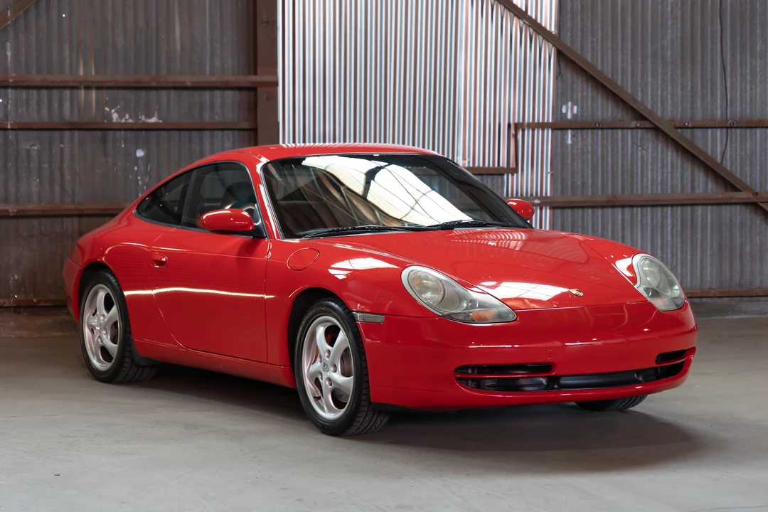 2001 Porsche 996 Carrera - Image 25 of 31