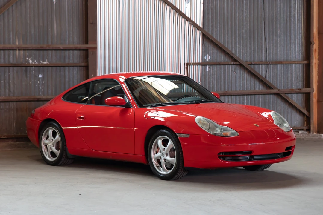 2001 Porsche 996 Carrera - Image 26 of 31