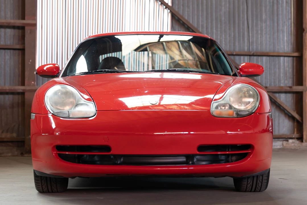 2001 Porsche 996 Carrera - Image 31 of 31