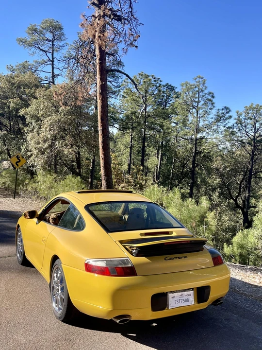 2001 Porsche 996 Carrera - Image 9 of 31