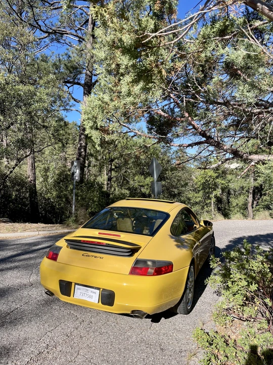 2001 Porsche 996 Carrera - Image 10 of 31