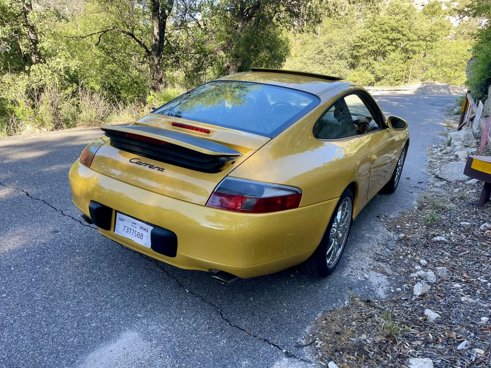 2001 Porsche 996 Carrera - Image 22 of 31