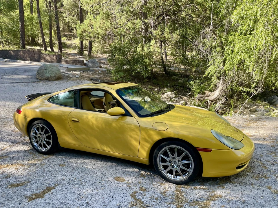 2001 Porsche 996 Carrera - Image 15 of 31