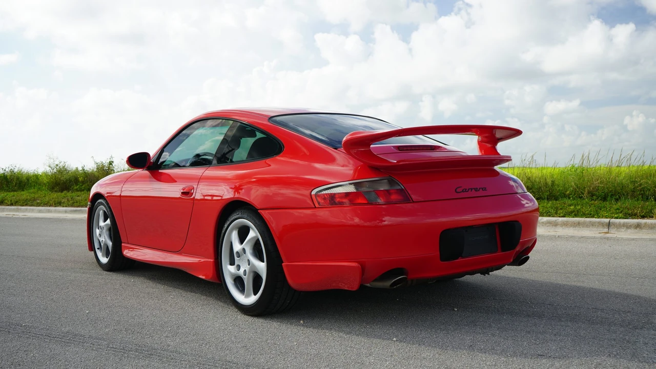 2001 Porsche 996 Carrera - Image 14 of 31