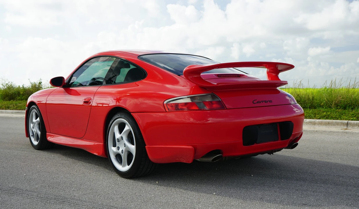 2001 Porsche 996 Carrera - Image 15 of 31