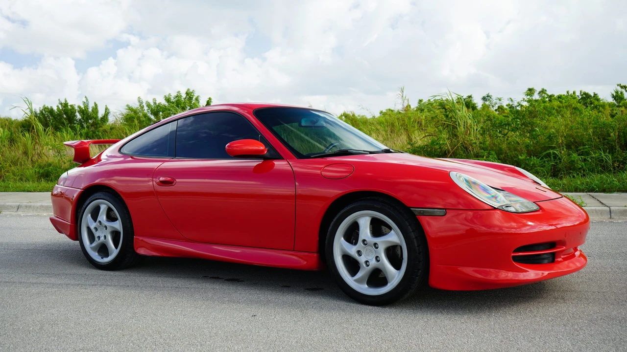 2001 Porsche 996 Carrera - Image 7 of 31