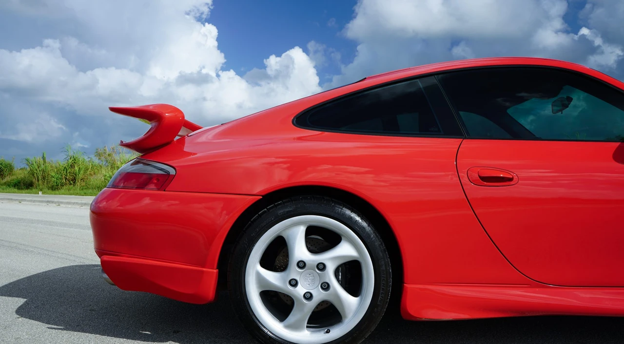 2001 Porsche 996 Carrera - Image 21 of 31