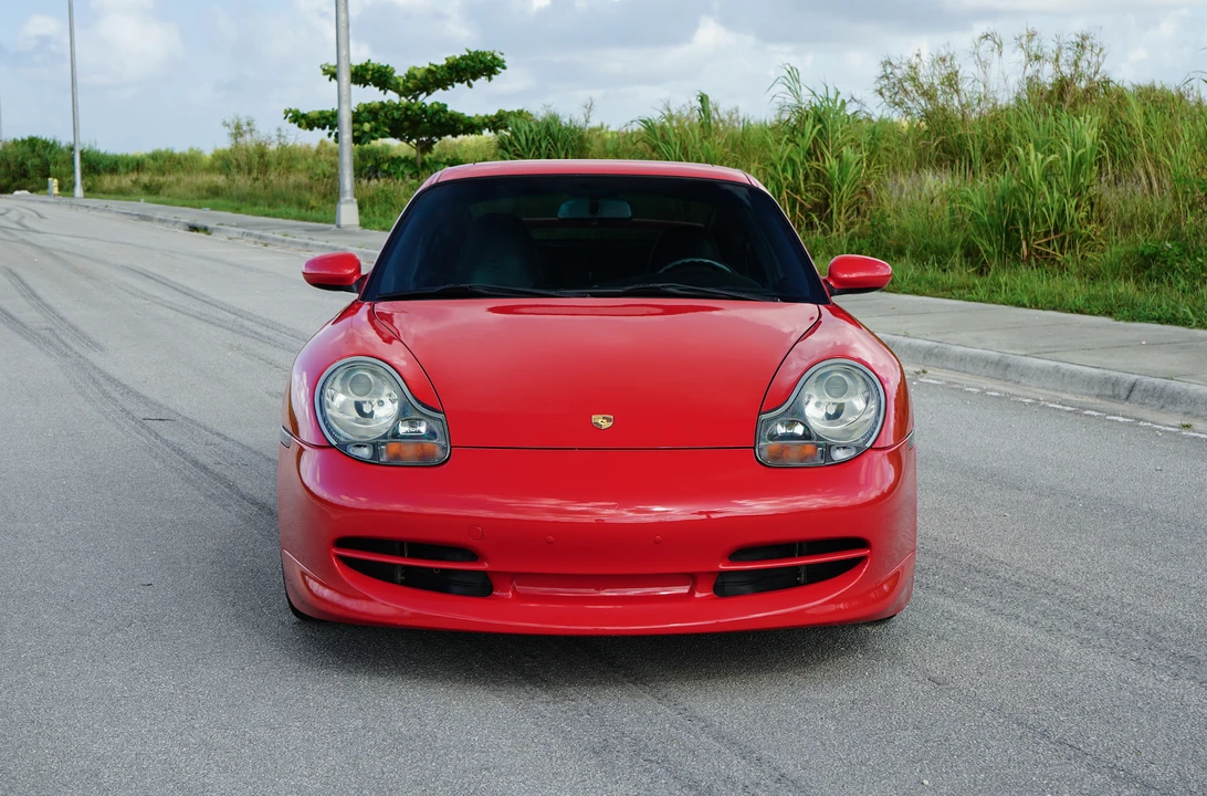 2001 Porsche 996 Carrera - Image 4 of 31