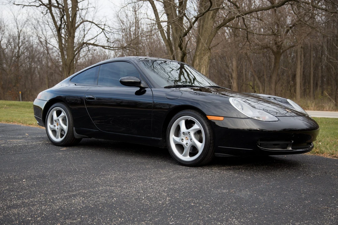 2001 Porsche 996 Carrera - Image 13 of 31
