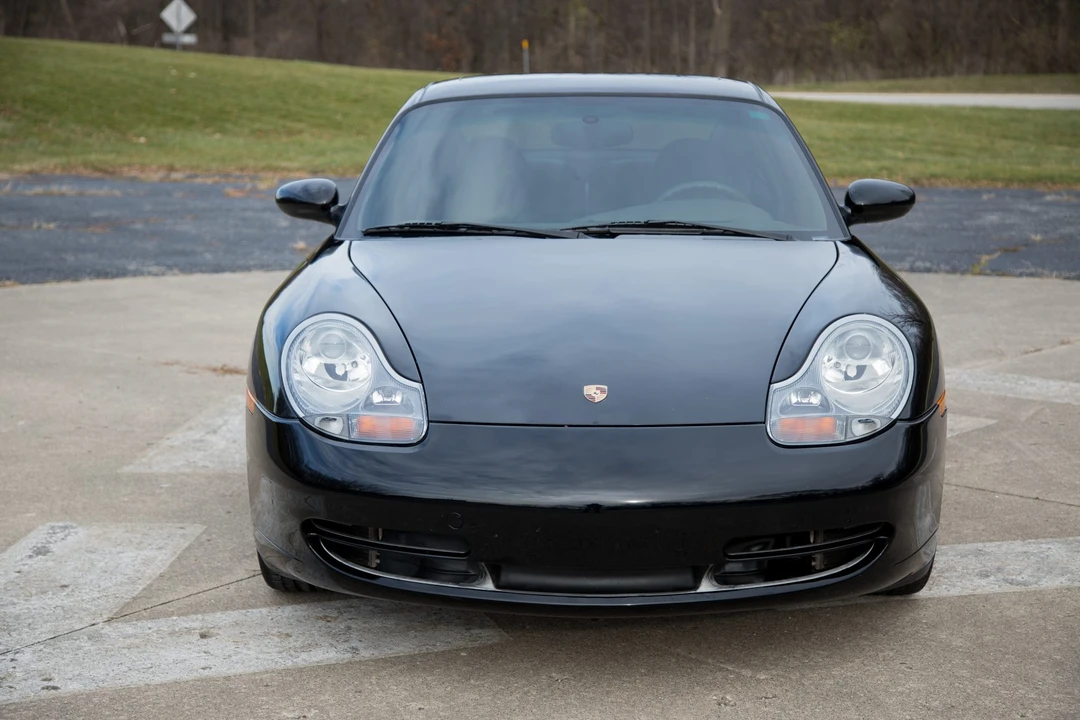 2001 Porsche 996 Carrera - Image 3 of 31
