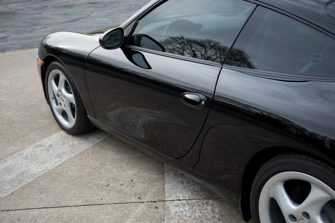 2001 Porsche 996 Carrera - Image 20 of 31