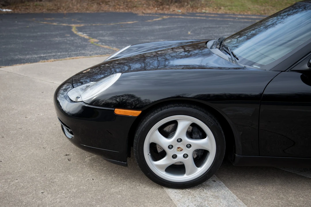 2001 Porsche 996 Carrera - Image 17 of 31