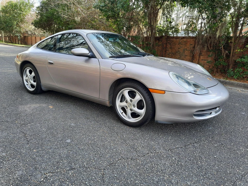 2001 Porsche 996 Carrera - Image 30 of 31