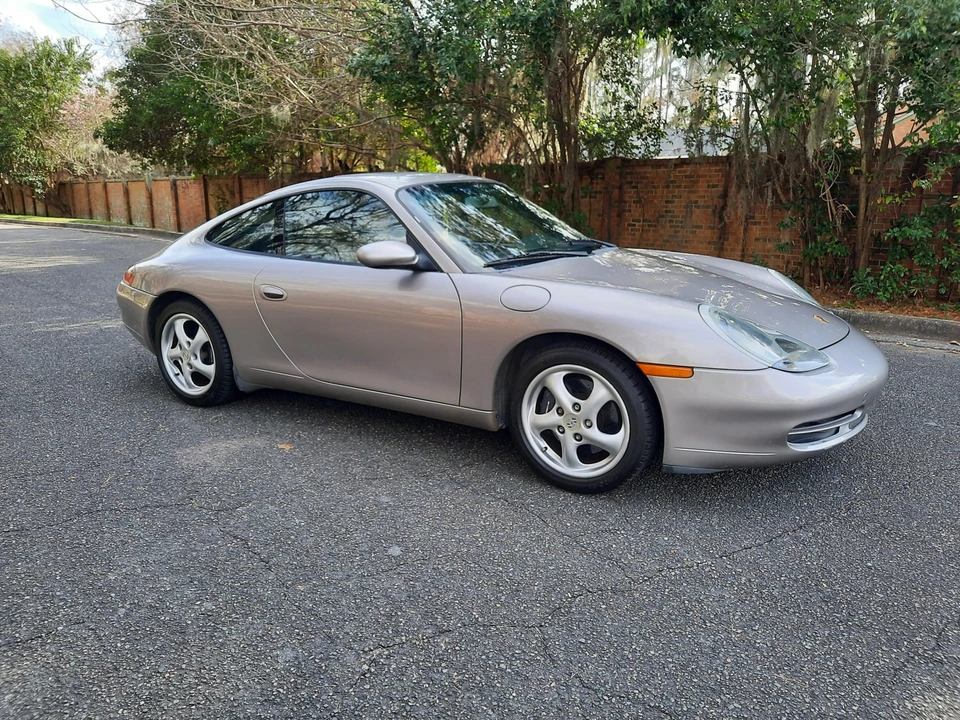 2001 Porsche 996 Carrera - Image 29 of 31