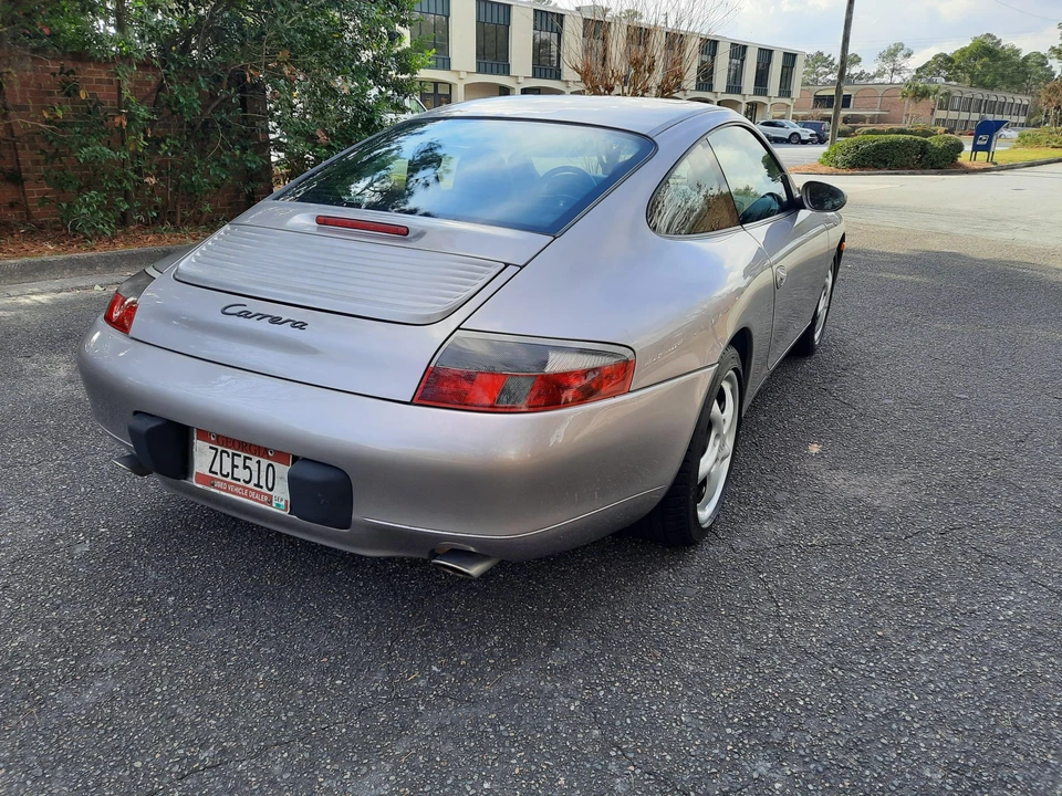 2001 Porsche 996 Carrera - Image 15 of 31