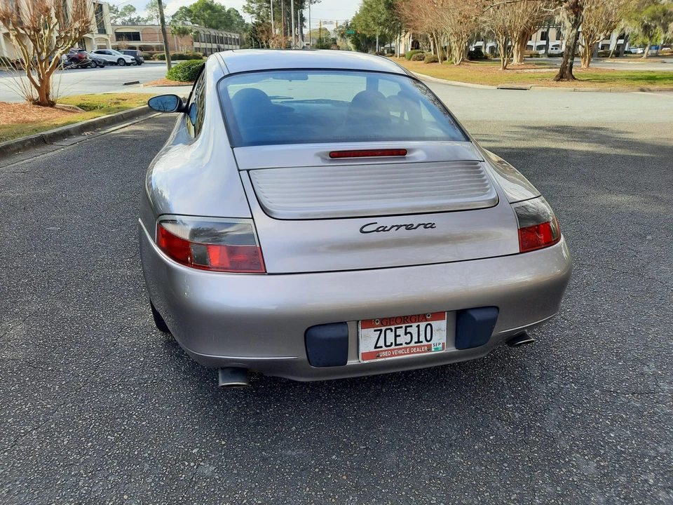 2001 Porsche 996 Carrera - Image 11 of 31
