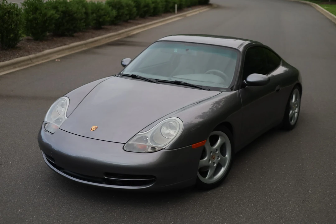 2001 Porsche 996 Carrera - Image 6 of 31